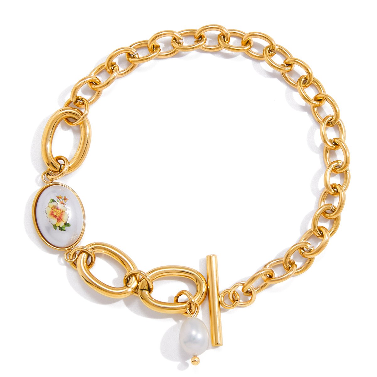 A charming gold-plated Luminella bracelet, reflecting a gentle, feminine sparkle and high-quality PVD durability.