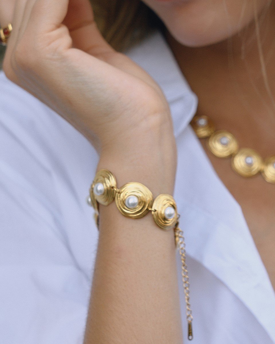 Conchiglia Perla Collection