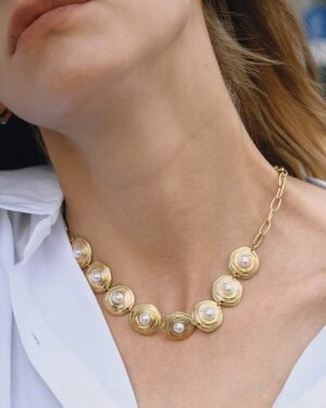 Perle di Conchiglia Necklace