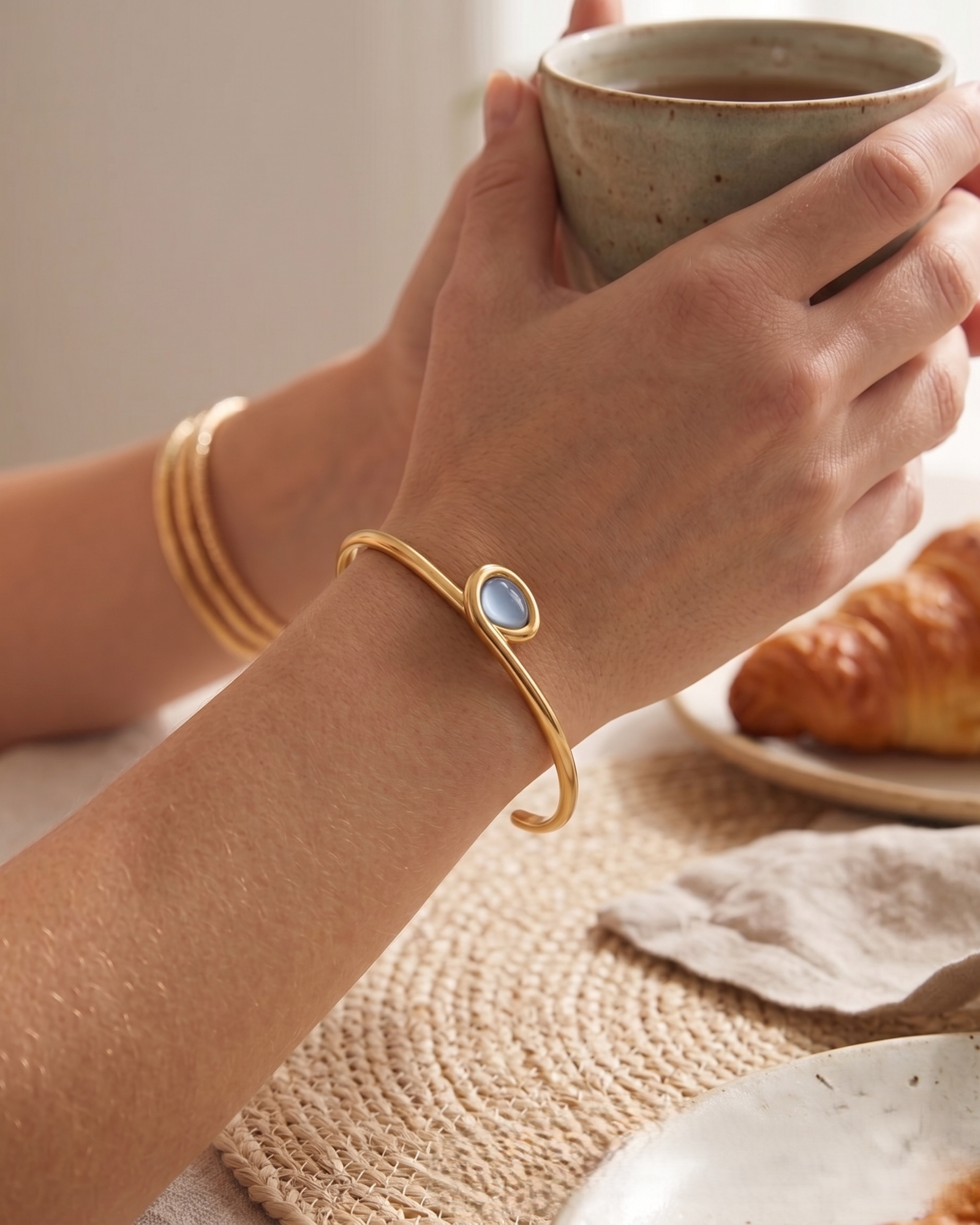 Azzurra Grace Cuff