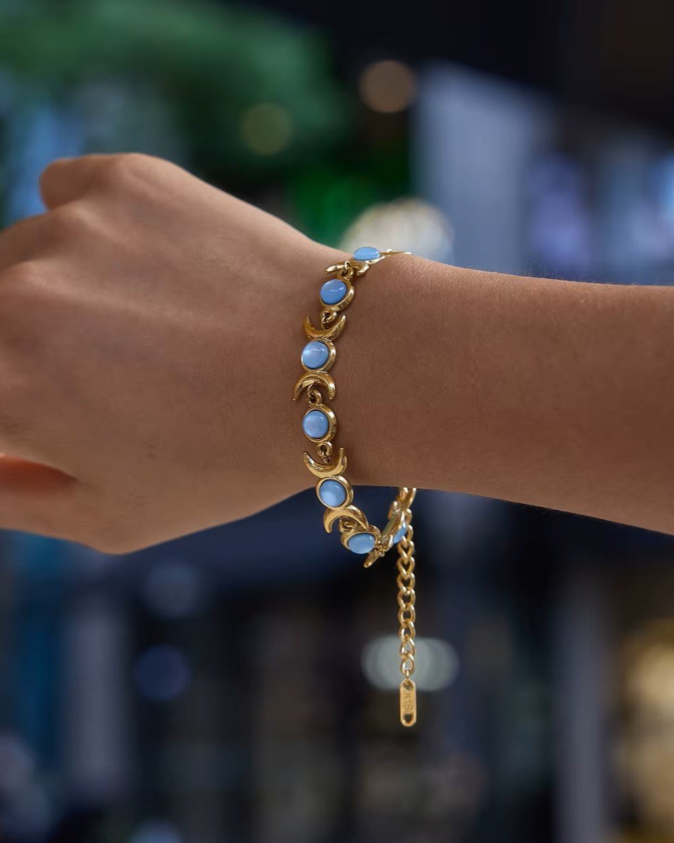 Celeste Blu Moon Bracelet