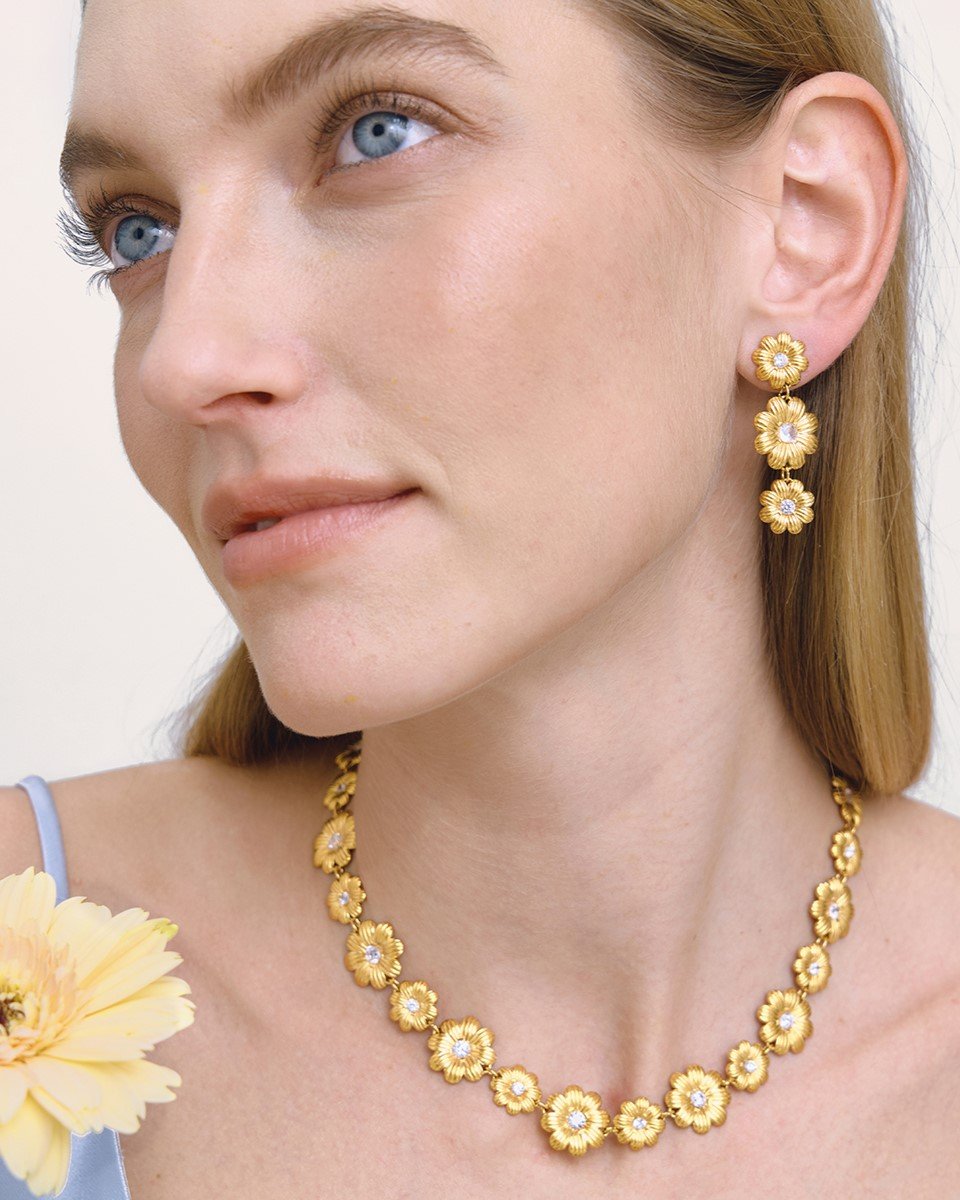 Petali di Luce Necklace