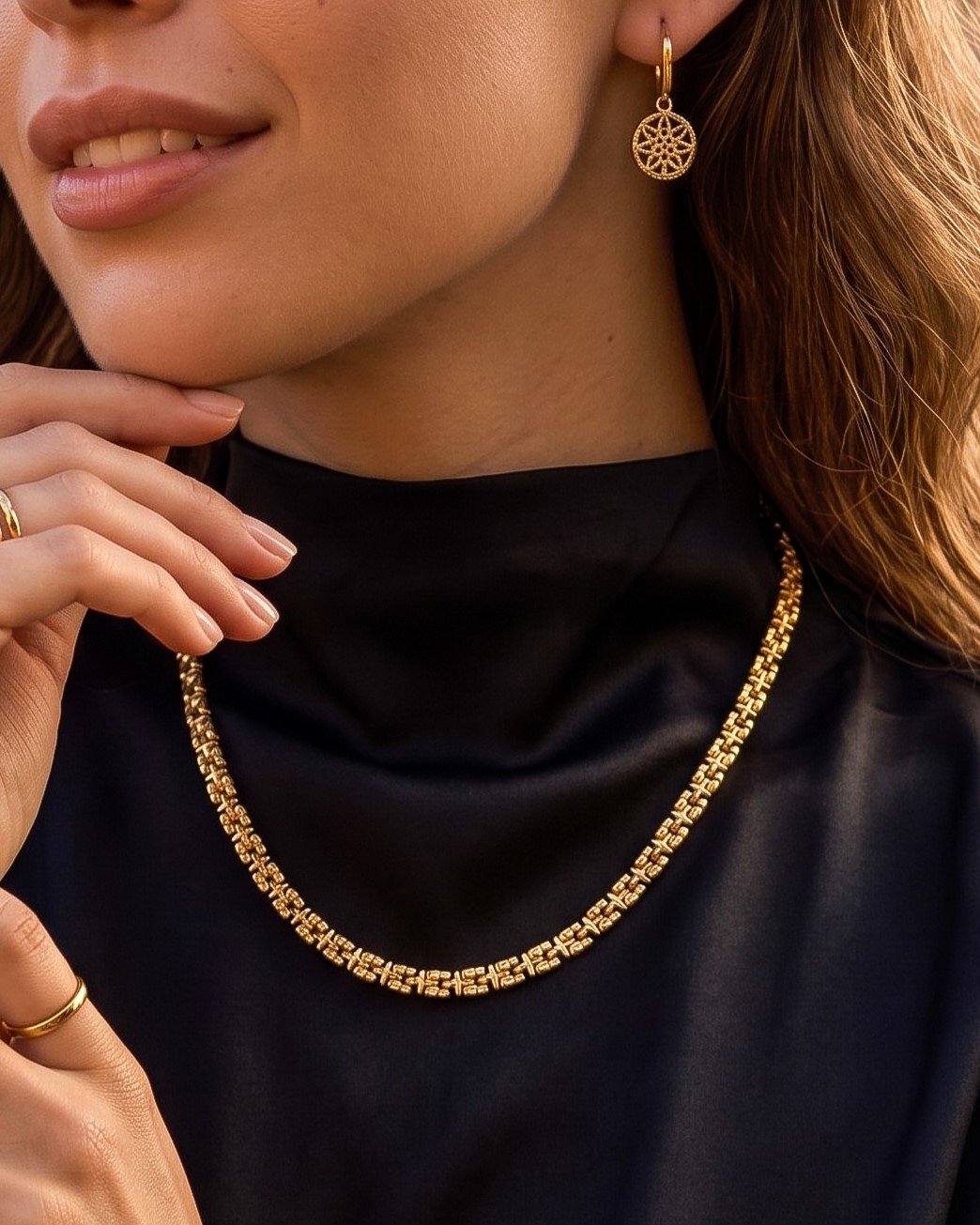 Nodi di Luce Necklace