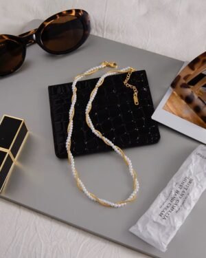 Perla Intrecciata Necklace