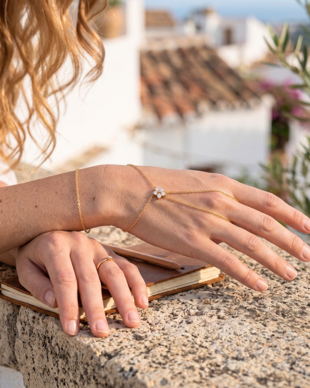 Liora Hand Chain